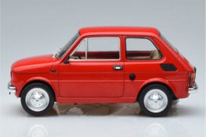 Fiat 126 Rdeč MCG 1:18 MCG18323 Kovina – slika 3 od 6