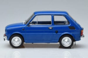 Fiat 126P Moder MCG 1:18 MCG18324 Kovina – slika 3 od 6