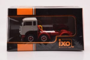 Fiat 690 T1 Bel IXO 1:43 TR176 Kovina – slika 4 od 4