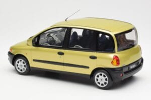 Fiat Multipla Rumen Otto 1:18 OT1047 Smola – slika 5 od 6