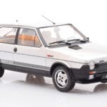 Fiat Ritmo TC 125 Abarth Srebrna MCG 1:18 - image 4 of 6