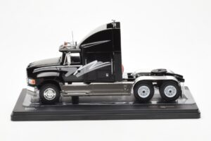 Ford Aeromax Črna IXO 1:43