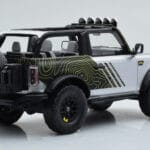 Ford Bronco RTR Iconic Srebrn GT Spirit 1:18 - image 2 of 6