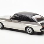 Ford Capri Mk2 X-Pack Srebrn MCG 1:18 - image 5 of 6