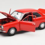 Ford Escort Mk1 RHD Rdeč Minichamps 1:18 - image 2 of 8