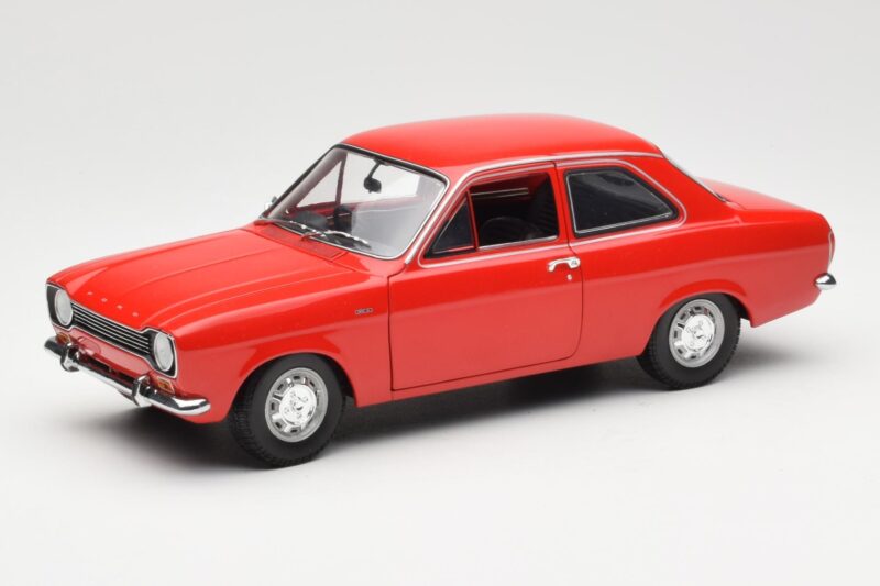 Ford Escort Mk1 RHD Rdeč Minichamps 1:18