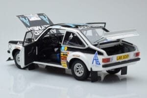 Ford Escort RS 1800 Allied Polymer #1 T. Makinen / H. Liddon Winner RAC Rally 1975 Minichamps 1:18 100758401 Kovina – slika 5 od 8