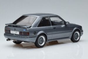 Ford Escort Mk4 RS Turbo S Siv MCG 1:18 MCG18272 Kovina – slika 2 od 6