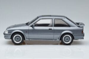Ford Escort Mk4 RS Turbo S Siv MCG 1:18 MCG18272 Kovina – slika 3 od 6