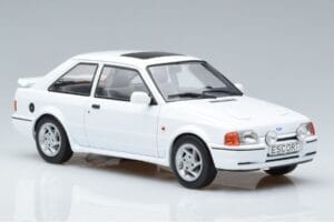 Ford Escort Mk4 RS Turbo S Bel MCG 1:18 MCG18271 Kovina – slika 4 od 6