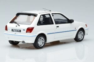 Ford Fiesta Mk3 XR2i Otto 1:18 OT967 Smola – slika 2 od 6