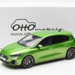 Ford Focus Mk5 ST Phase 2 Mean Zelena Otto 1:18 - image 6 of 6