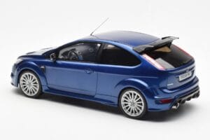 Ford Focus RS Mk2 Moder Otto 1:18 OT1067 Smola – slika 5 od 6