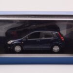 Ford Fusion Moder Minichamps 1:43 - image 4 of 4