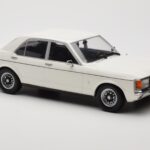 Ford Granada Mk1 Bel MCG 1:18 - image 4 of 6