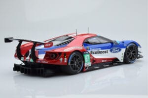 Ford GT Chip Ganassi Racing UK #67 M. Franchitti / A. Priaulx / H. Tincknell 24 Hours of Le Mans 2016 Minichamps 1:18 1551686 – slika 2 od 6