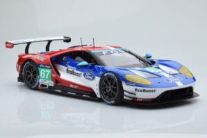 Ford GT Chip Ganassi Racing UK #67 M. Franchitti / A. Priaulx / H. Tincknell 24 Hours of Le Mans 2016 Minichamps 1:18 1551686 – slika 4 od 6