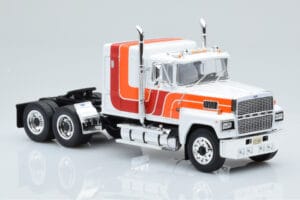 Ford LTL 9000 Bel Rdeč Oranžen IXO 1:43 TR094 Kovina – slika 3 od 5