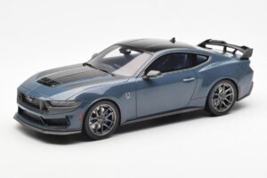 Ford Mustang Dark Horse Vapor Moder Metallic GT Spirit 1:18