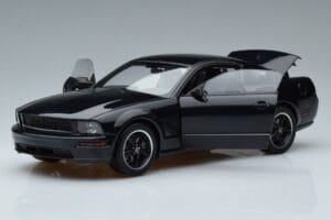 Ford Mustang GT S197 Bullitt AUTOart 1:18 73067 Kovina – slika 2 od 7