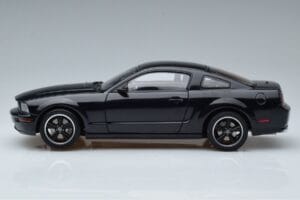 Ford Mustang GT S197 Bullitt AUTOart 1:18 73067 Kovina – slika 4 od 7