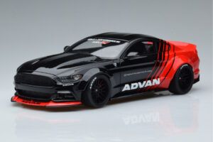 Ford Mustang S550 LB Works Liberty Walk Advan GT Spirit 1:18 KJ035 Smola