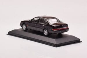 Ford Scorpio Črna Minichamps 1:43 430084001 Kovina – slika 3 od 4