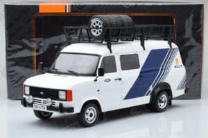 Ford Transit Mk2 Van Team Ford Rally Assistance IXO 1:18 18RMC058XE Kovina – slika 6 od 6