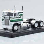Freightliner FLA Bel Zelen IXO 1:43