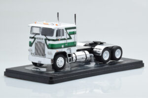 Freightliner FLA Bel Zelen IXO 1:43
