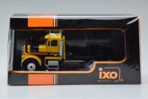 Freightliner FLC120 64T Rumena IXO 1:43 TR116 Kovina – slika 6 od 6