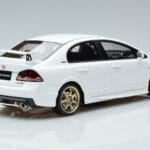 Honda Civic FD2 Type R Mugen Bel Otto 1:18 OT941 Smola - image 2 of 6