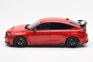 Honda Civic Type R FL5 Rdeč Otto 1:18 OT440 Smola – slika 3 od 6