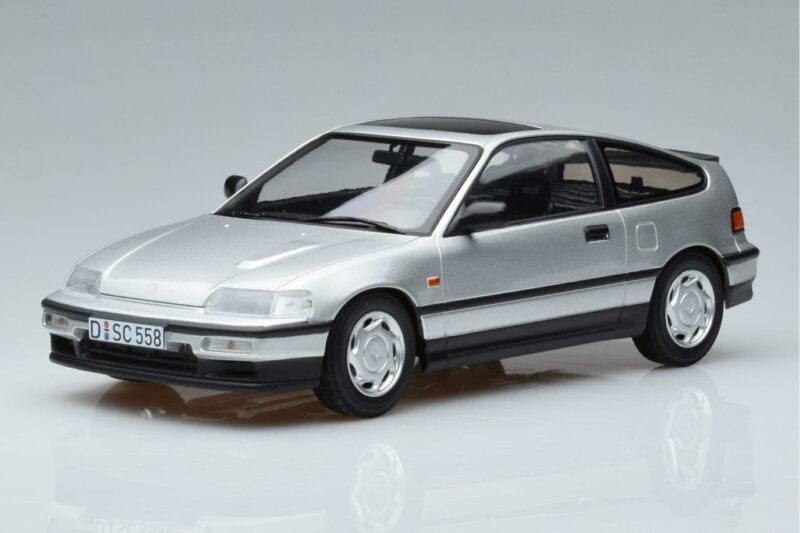 Honda CRX EF Srebrn Norev 1:18 188011 Kovina
