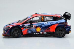 Hyundai i20 N Rally1 #8 O. Tanak / M. Jarveoja Rally Monte Carlo 2022 IXO 1:18 18RMC113 Kovina – slika 3 od 6