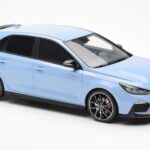 Hyundai i30 N Svetlo Modra Otto 1:18 - image 4 of 6