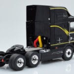 International Eagle Cabover Črn IXO 1:43 - image 2 of 5