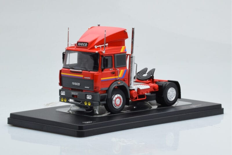 Iveco Turbo Star 190-42 Rdeč IXO 1:43