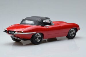 Jaguar E-Type Series 1 Roadster Rdeč KK-Scale 1:18 KKDC180484 Kovina – slika 2 od 6