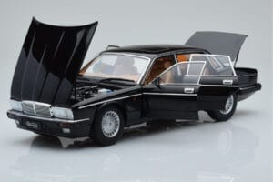 Jaguar XJ6 XJ40 Ebony Črn Almost Real 1:18 810543 Kovina – slika 2 od 11
