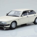 Jaguar XJ6 XJ40 Glacier Bel Almost Real 1:18