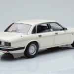 Jaguar XJ6 XJ40 Glacier Bel Almost Real 1:18 - image 3 of 11