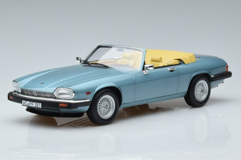 Jaguar XJS V12 Kabriolet Svetlo Modra Metalik Norev 1:18 182635 Kovina