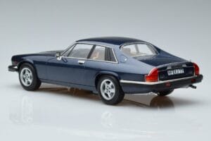 Jaguar XJS V12 Modra Metalik Omejena Izdaja Norev 1:18 182622 Kovina – slika 5 od 6