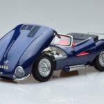 Jaguar XKSS Modra AUTOart 1:18 - image 2 of 9