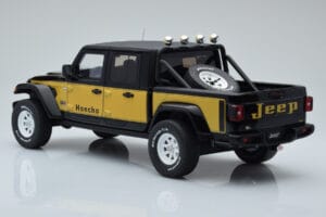 Jeep Gladiator Honcho Črna GT Spirit 1:18 GT422 Smola – slika 5 od 6