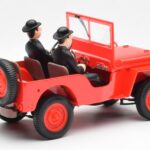 Jeep Willys Tintin 2 Figurici UT Models 1:18 - image 2 of 6