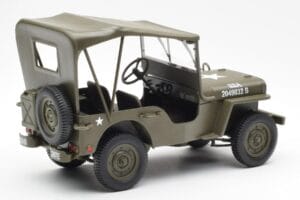Jeep Willys S Ponjavo UT Models 1:18 180149002 Kovina – slika 2 od 6