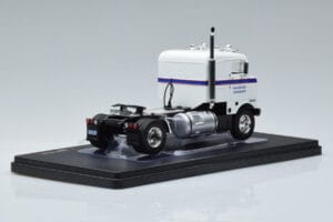 Kenworth Bullnose Ross Mackie Transport Bel IXO 1:43 TR063 Kovina – slika 2 od 6