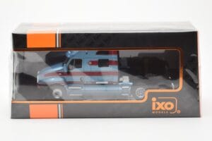 Kenworth T2000 Svetlo Modra Rdeča IXO 1:43 TR180 Kovina – slika 3 od 4